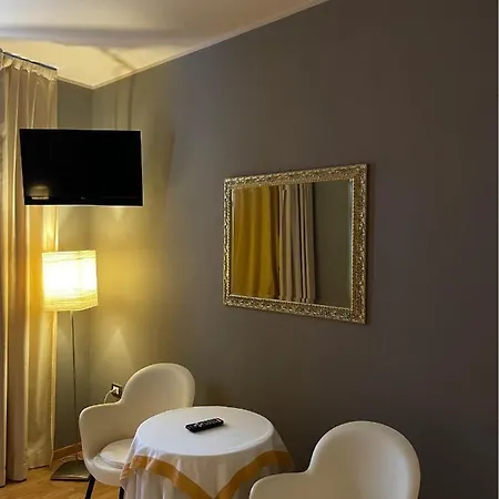 Ristorante Trieste מלון