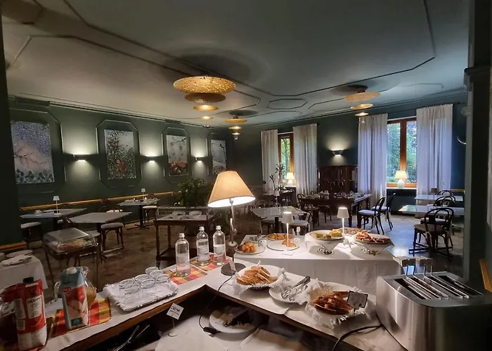 Ristorante Trieste 호텔 Boves